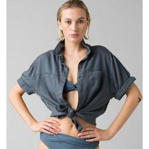 NWOT prAna Ezra Top in Chalkboard (M)
